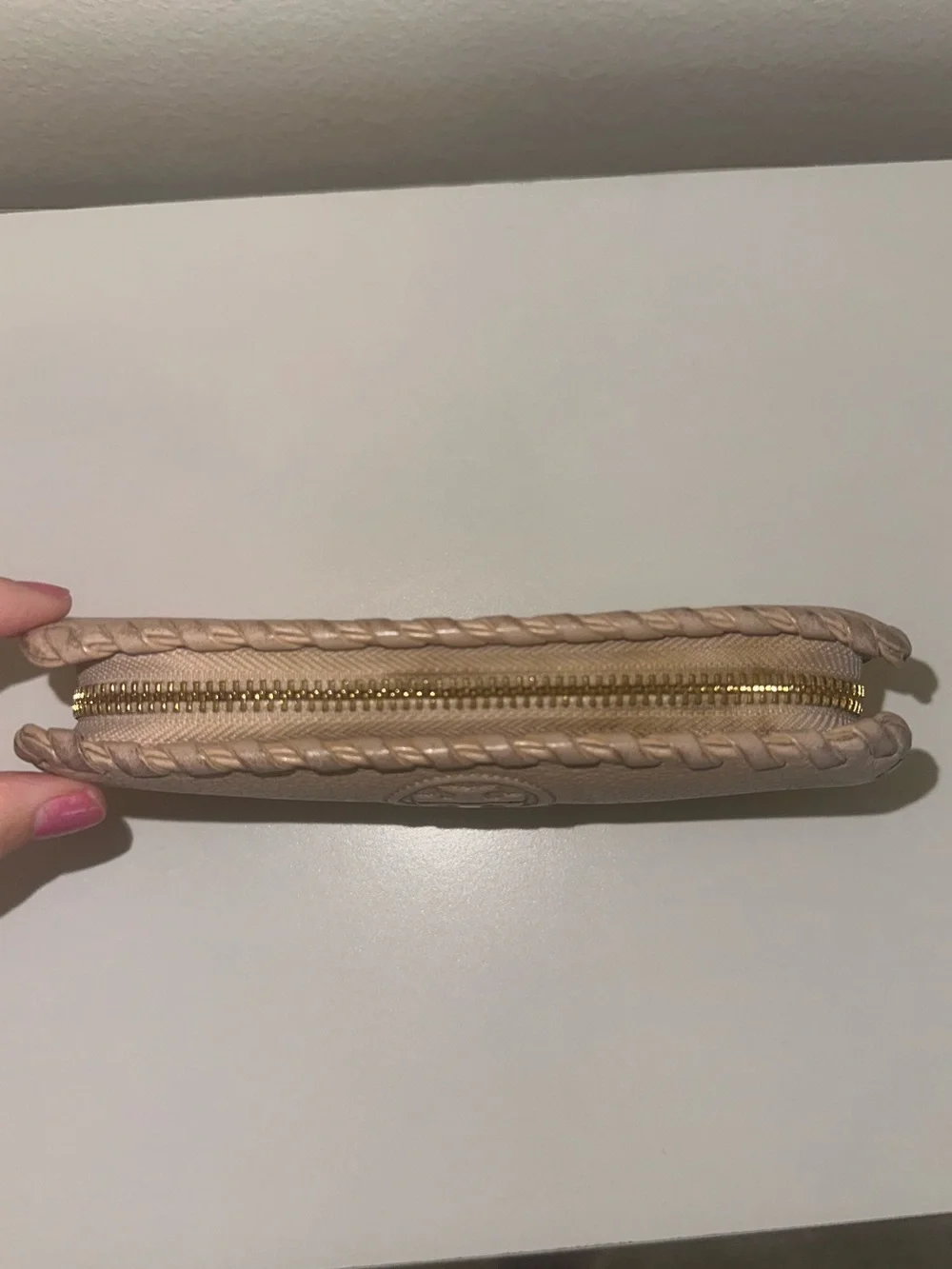 Tory Burch Blush Pebbled Leather Zip Wallet with Whipstitch Trim